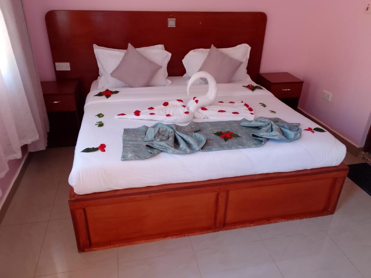 Juniper Park Resort Nyahururu Dış mekan fotoğraf
